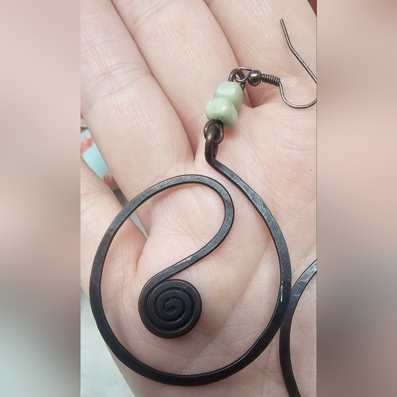 Artisan Crafted Copper Tribal Spiral Hoop Dangle Earrings With Green Beads 3” - Picture 5 of 9